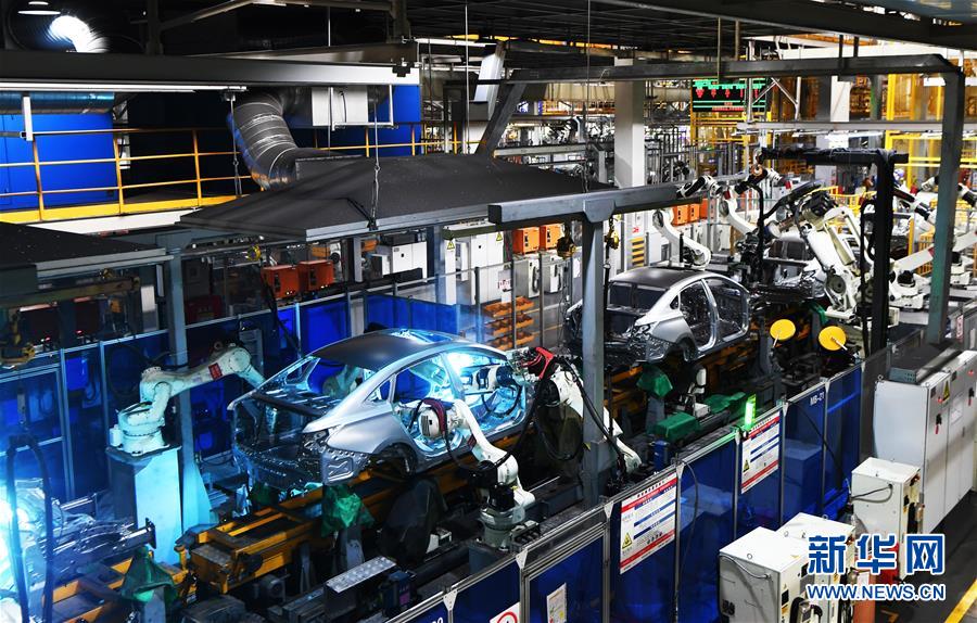 (新華全媒頭條·走向我們的小康生活·圖文互動)(14)大城大鄉的“幸福協奏曲”——重慶推動高質量發展創造高品質生活紀事